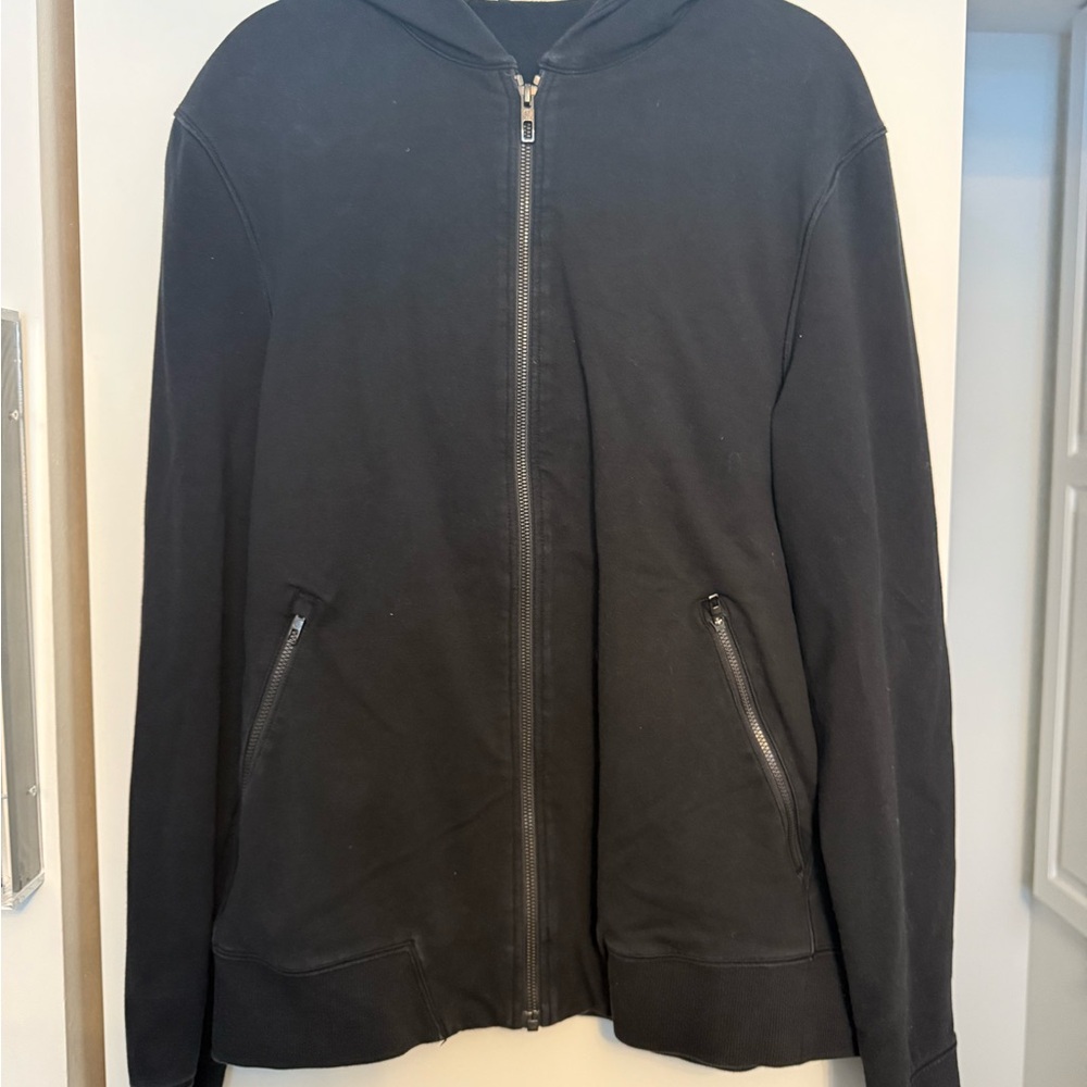 Men’s lululemon zip up hoodie